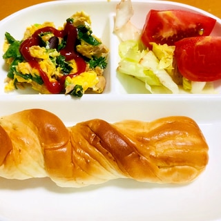 野菜ちょい足しスクランブルエッグ( *´艸｀)